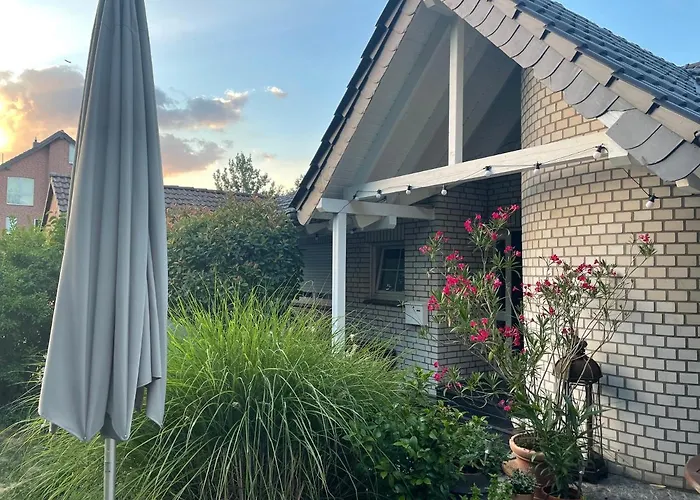 Privates In Einem Gepflegten * 诺伊斯